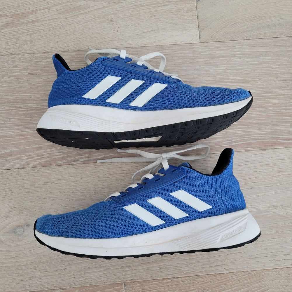 Shoes - Picture 6 of 9